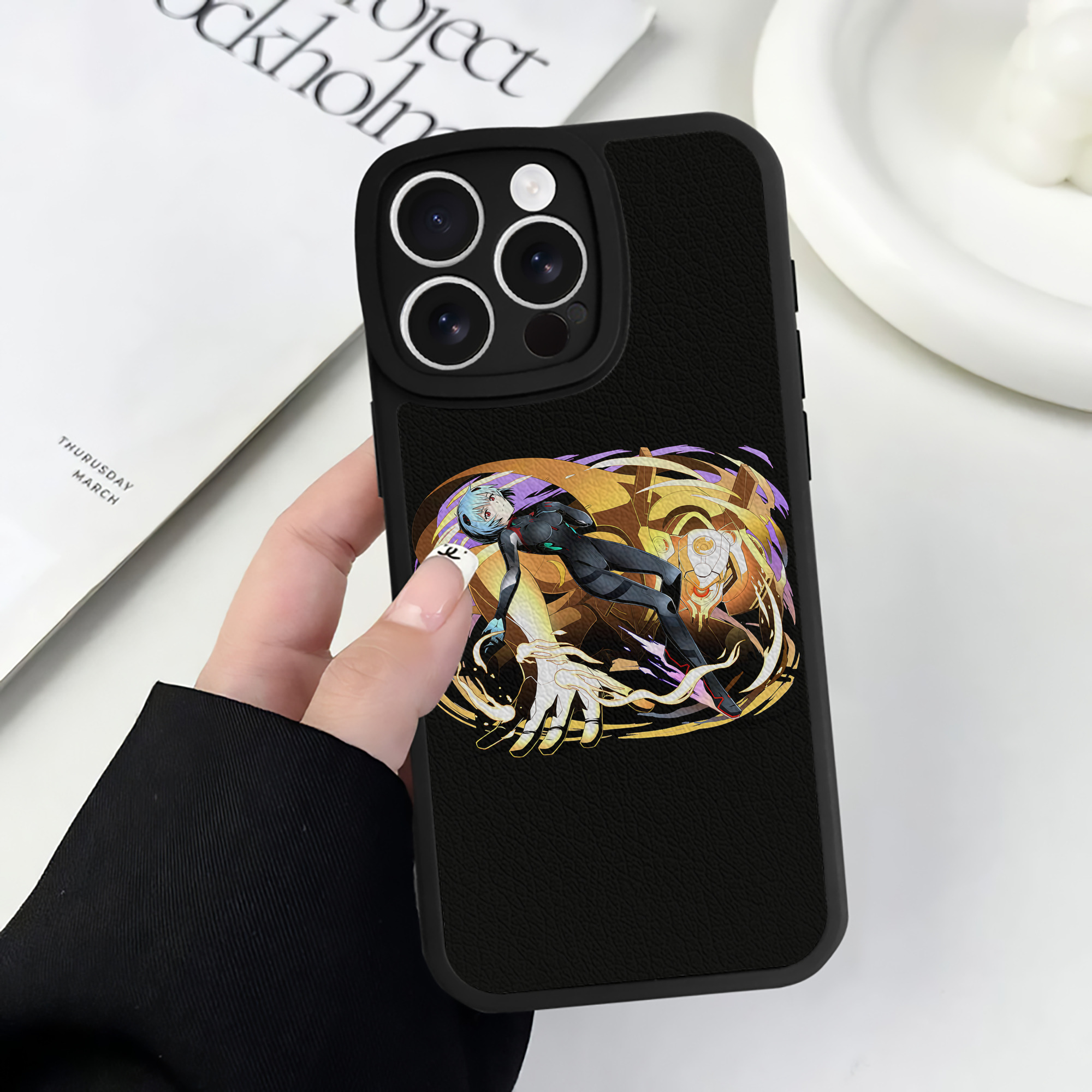 （画像用） EVA 新世紀エヴァンゲリオン 【iPhone 16シリーズ対応】シリコンスマホケース（レザー調） 材質：シリコン